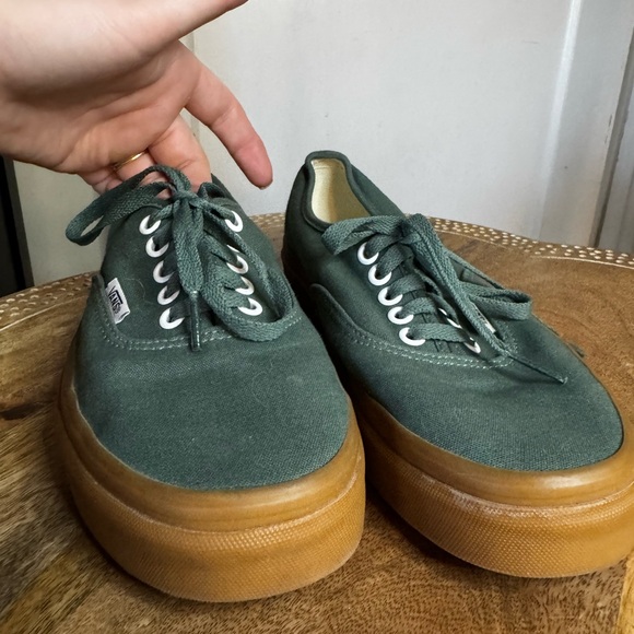 Vans Classic Olive Green Canvas Gum Sole Skate Shoes SoCal Summer Retro Casual - Picture 4 of 13